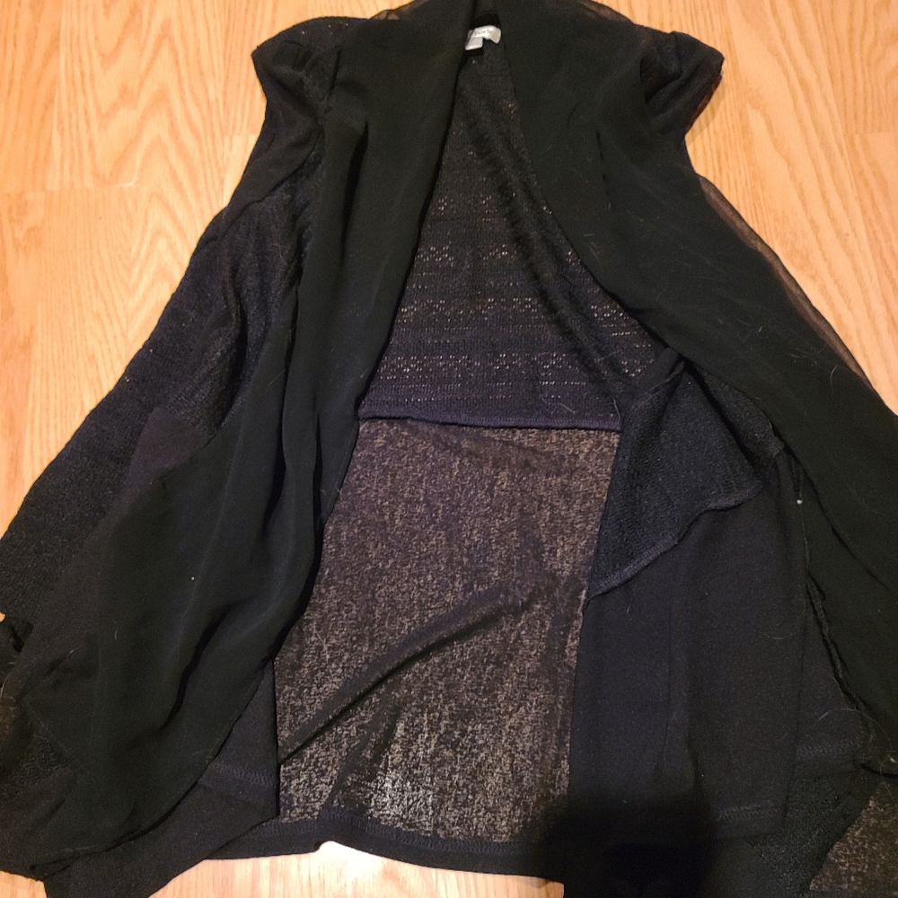 Short sleeve cardigan